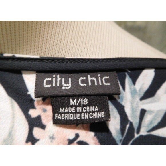 Darling CITY CHIC "Fresh Fields" Side Tie Ruched Sleeves Wrap Top Size M/18 - Picture 10 of 11